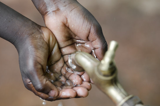 Begging for Water - Water Projects in Africa. Water scarcity is still affecting one sixth of Earth's population. 