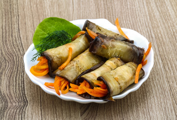 Eggplant rolls with carrot