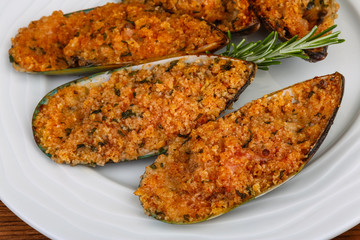 Baked mussels