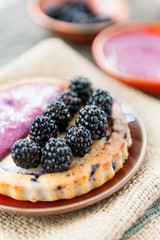 Blackberries tart