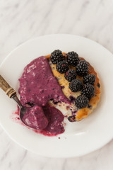 Blackberries tart