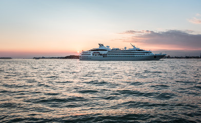 Fototapeta premium Sunset over Venice