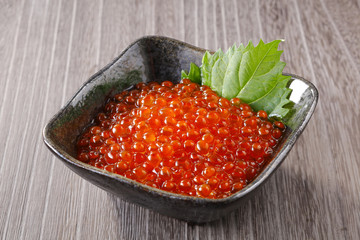 いくらの醤油漬け　Salmon roe