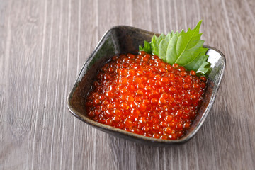 いくらの醤油漬け　Salmon roe