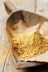 Farina bóna, ( good flour ) from Ticino, Switzerland, is a type of corn flour made fine milling the toasted grain