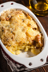 Potato gratin with cheese