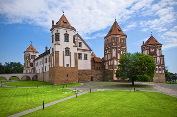 Fototapeta na wymiar Europe, Belarus, history: Mir Castle Complex.