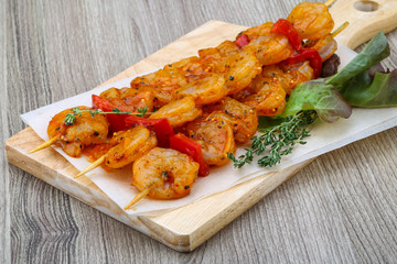 Raw prawn skewer