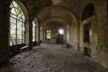 Fototapeta na wymiar Orangery in an old abandoned castle