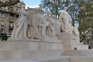 Obraz premium PLAZA DE KOSSUTH EN BUDAPEST