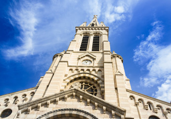 Fototapeta na wymiar Magnificent gap Cathedral in France 