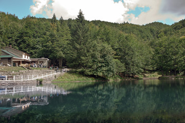 Obraz premium Lago di montagna