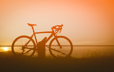 Fototapeta na wymiar silhouette bike