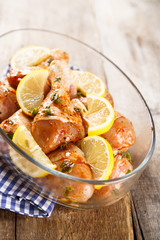 Chicken with lemon and parsley, uncooked