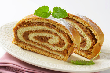 Walnut roll slices