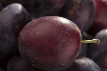 plums 