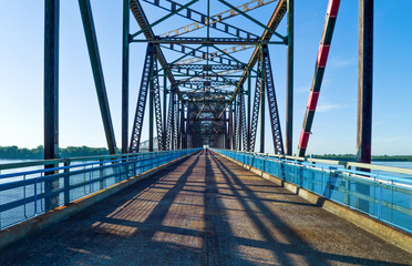 U.S.A. Missouri, St Louis area, Route 66, the old Chain of Roks bridge on the Mississippi river