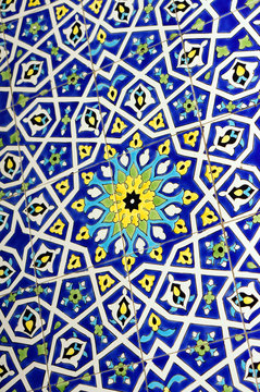 Traditional Moroccan tile pattern background