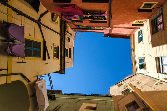 Sanremo, La Pigna (old town center)