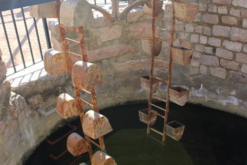 vintage water well