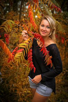 Girl/Autumn