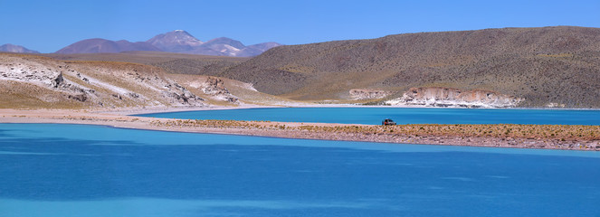 Skyblue lagoon, Uturuncu volcano, Altiplano, Bolivia