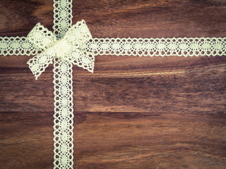 Spitzenborte, Holzgrund, Geschenk, Nostalgie, Weihnachten