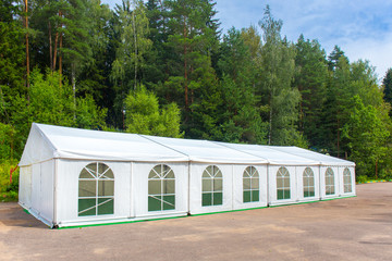 White banquet tent