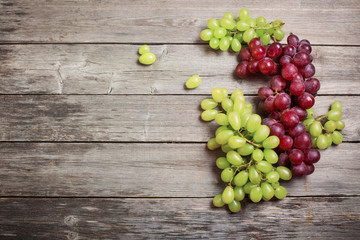 Grapes on a wooden table