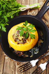 Turnip stuffed with minced meat