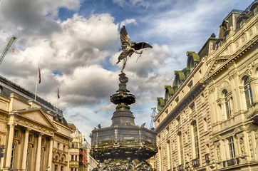 Foto op Plexiglas Eros Statue at Piccadilly Circus, London, UK © marcorubino