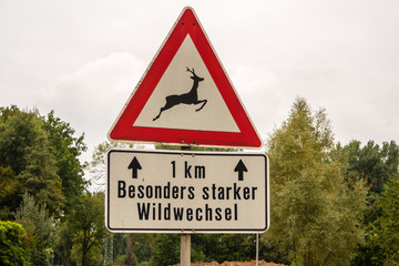 Achtung Schild Starker Wildwechsel