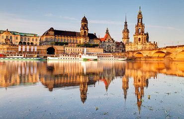 Obraz premium Dresden panorama at sunrise