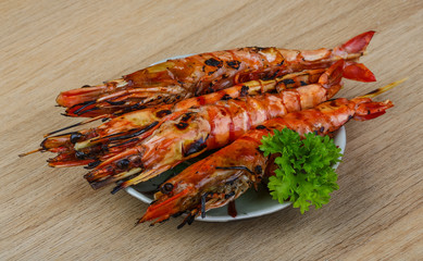 Grilled king prawns