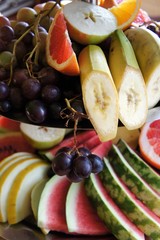 Fruit bowl of various kinds and colors

