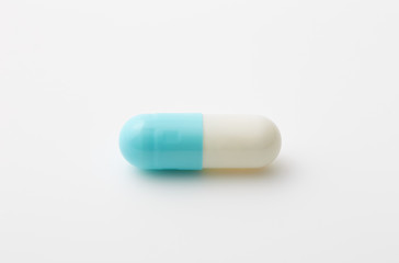 薬　カプセル