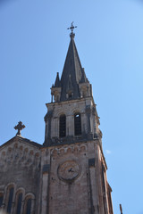 Fototapeta na wymiar Campanario del Santuario de la Virgen de Covadonga
