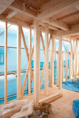 建設中の木造住宅