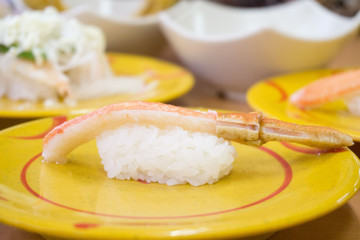 回転寿司 カニ