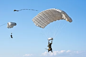 Acrylic prints Air sports Saint-Jean-de-Luz, parachutists of French air force