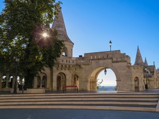 Fototapeta na wymiar Fisherman's bastion at sunrise. Budapest, Hungary
