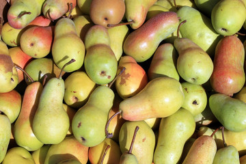 Фон красных зеленых груш