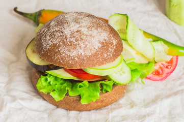Burger with vegetables