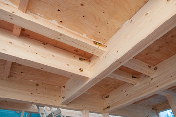 建設中の木造住宅