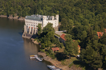Fototapeta na wymiar Castle Orlik under Orlik dam, Czech Republic