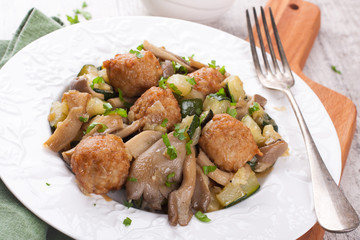 Chicken meatballs with oyster mushrooms