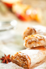 Apple strudel 