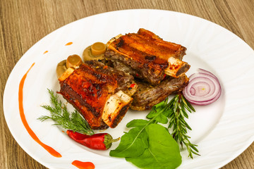 Roasted beef ribs