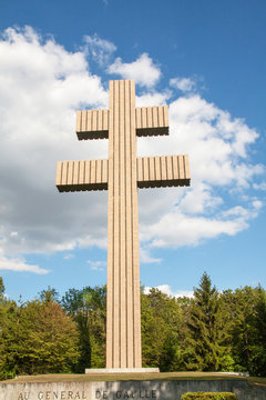 croix de lorraine au Mémorial Charles de Gaulle, Colombey les deux églises, Haute Marne, Champagne Ardennes, France