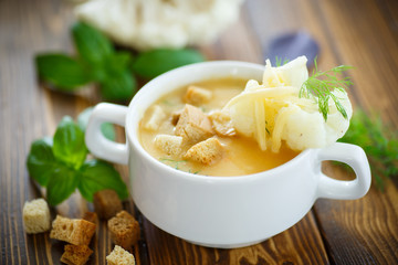 soup pureed cauliflower